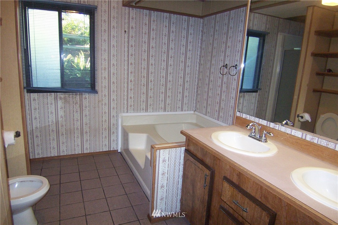3525 Arvick Road Southeast Port Orchard, WA 98366 - Photo 22 of 25 Gallery Image 22