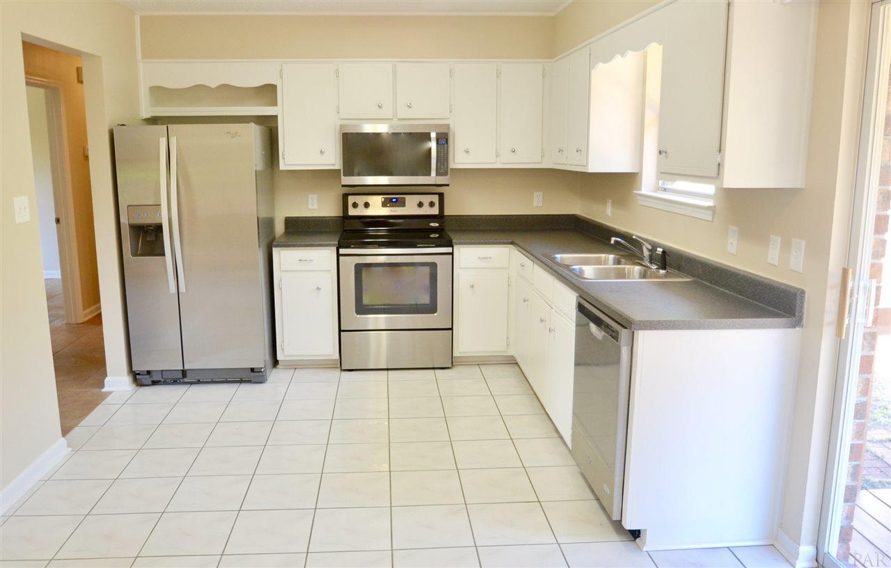 4062 Audiss Road Bagdad, FL 32583 - Photo 3 of 27 Gallery Image 3