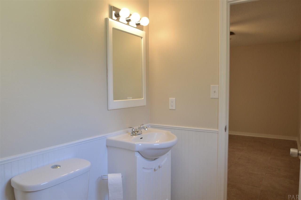 4062 Audiss Road Bagdad, FL 32583 - Photo 10 of 27 Gallery Image 10