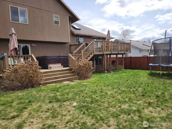 $3,400 | 1832 93rd Drive Southeast, Lake Stevens, WA 98258