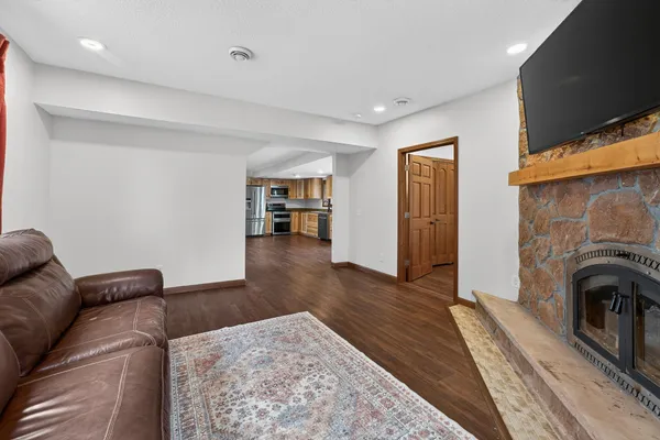 $475,000 | 5198 Highway 23, Brook Park, MN 55007