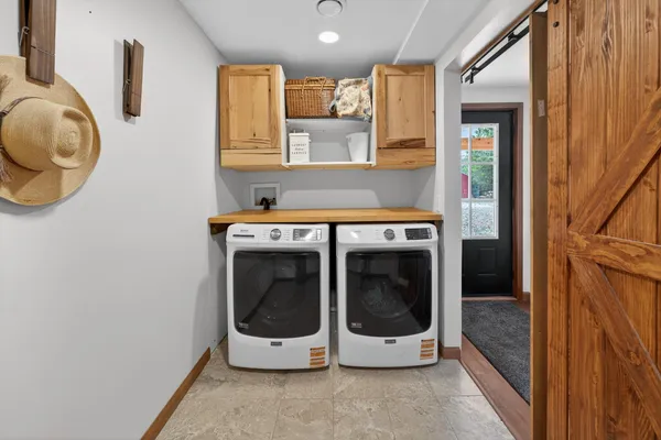 $475,000 | 5198 Highway 23, Brook Park, MN 55007