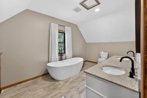 $475,000 | 5198 Highway 23, Brook Park, MN 55007