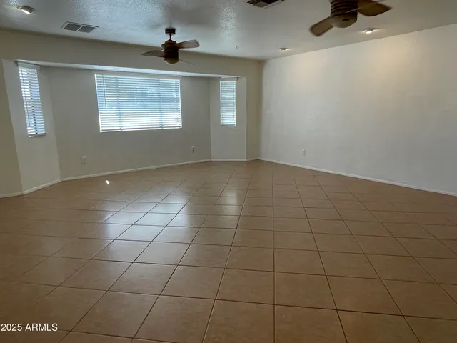 $2,195 | 2918 North 193rd Avenue, Litchfield Park, AZ 85340