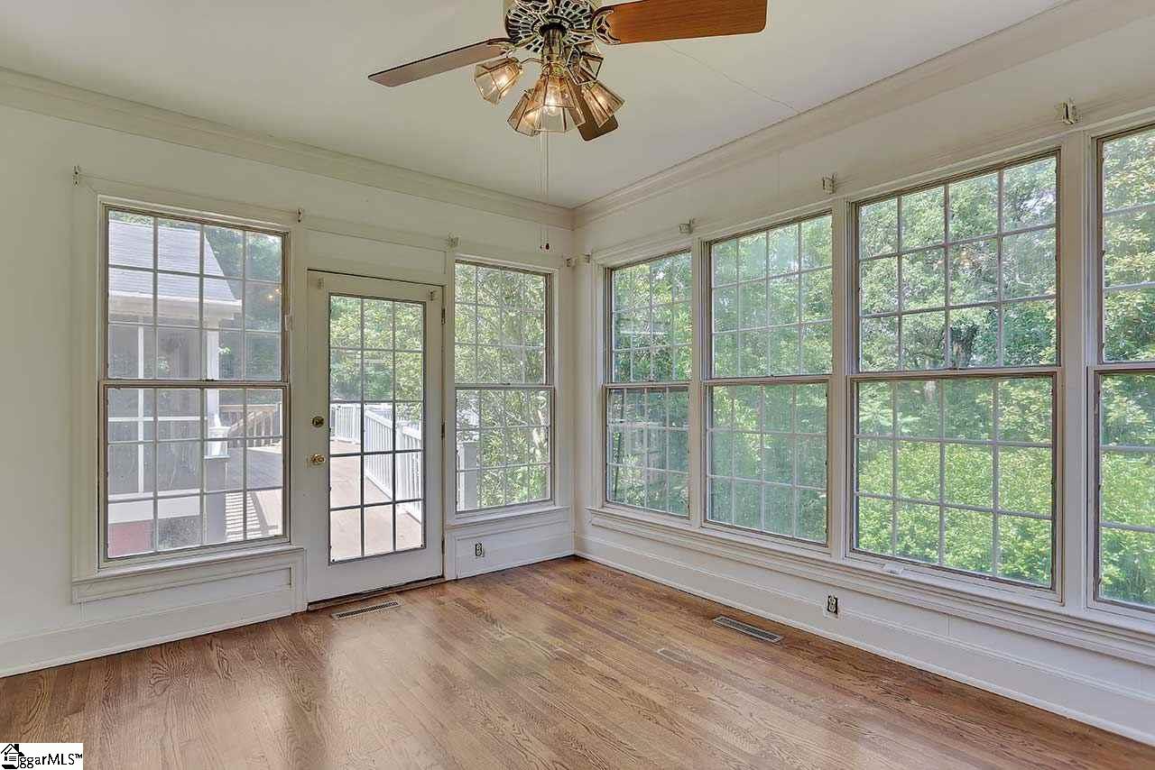 400 Altamont Road Greenville, SC 29609 - Photo 14 of 36