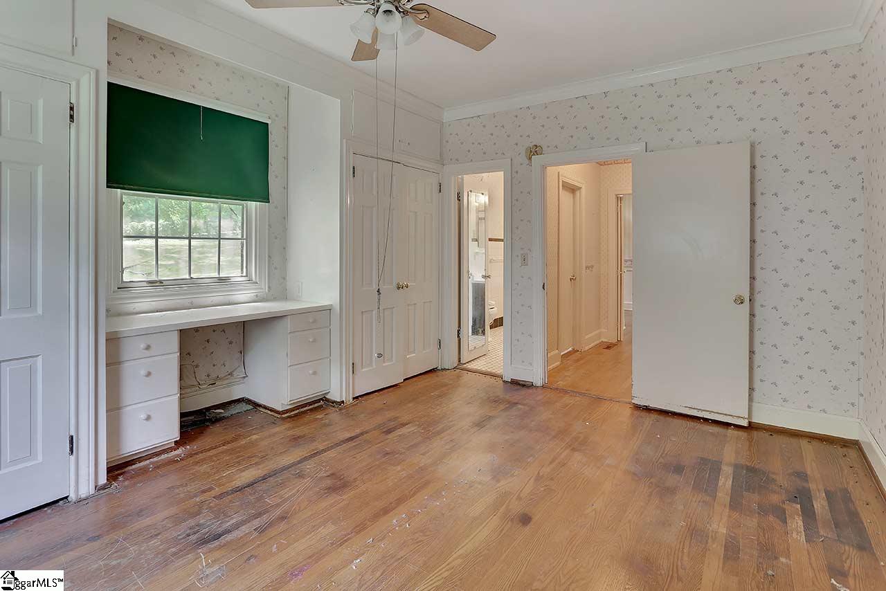 400 Altamont Road Greenville, SC 29609 - Photo 20 of 36