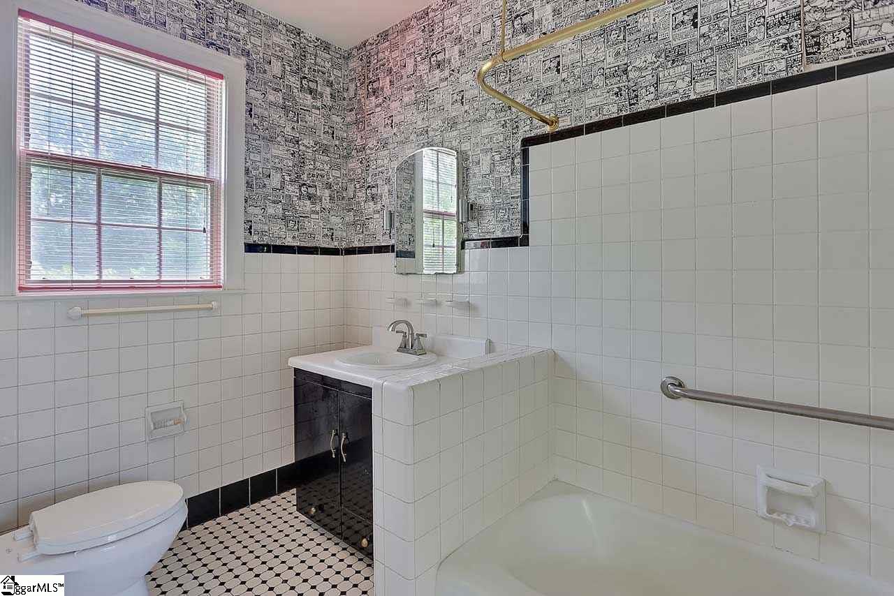 400 Altamont Road Greenville, SC 29609 - Photo 22 of 36