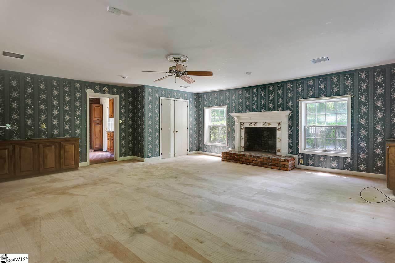 400 Altamont Road Greenville, SC 29609 - Photo 27 of 36