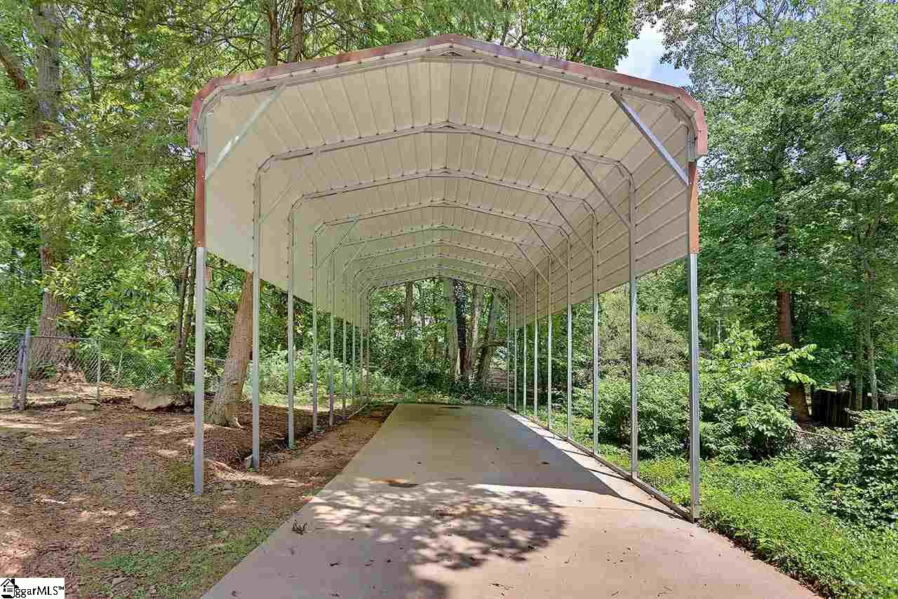 400 Altamont Road Greenville, SC 29609 - Photo 30 of 36