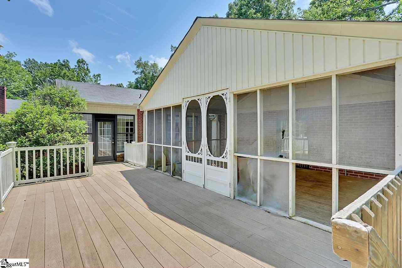 400 Altamont Road Greenville, SC 29609 - Photo 34 of 36