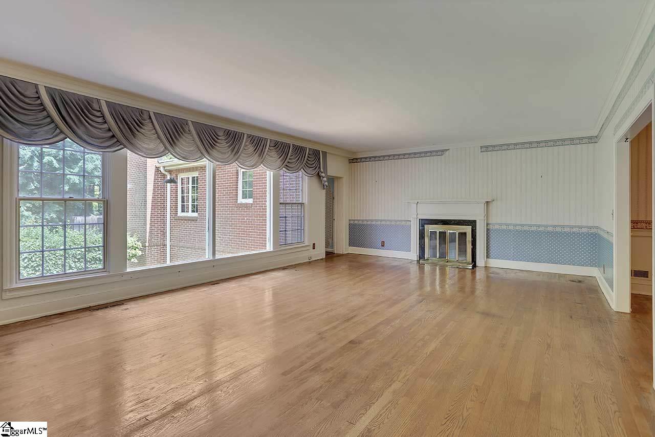 400 Altamont Road Greenville, SC 29609 - Photo 6 of 36