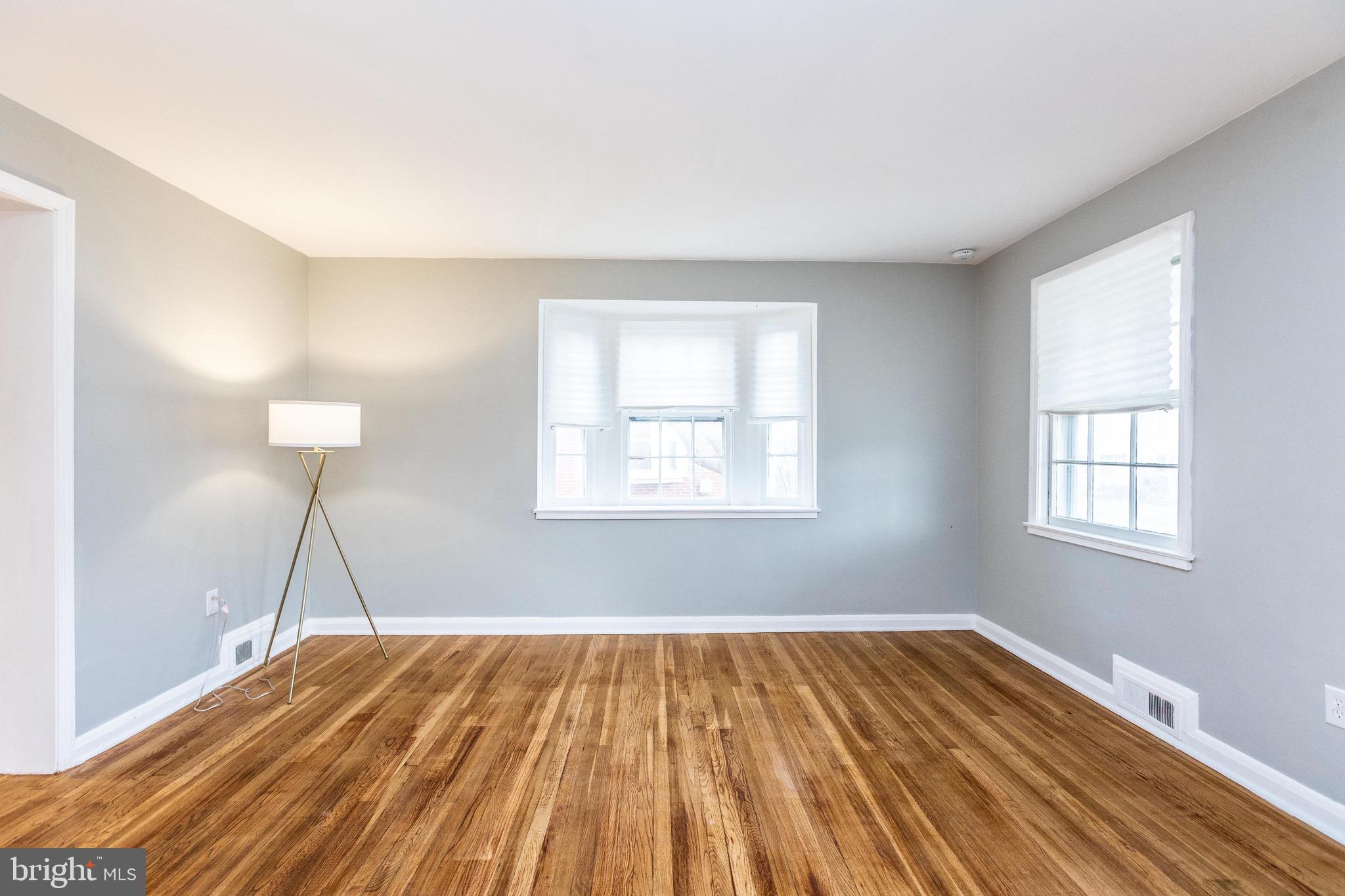 1626 Gleneagle Road Baltimore, MD 21239 - Photo 6 of 33