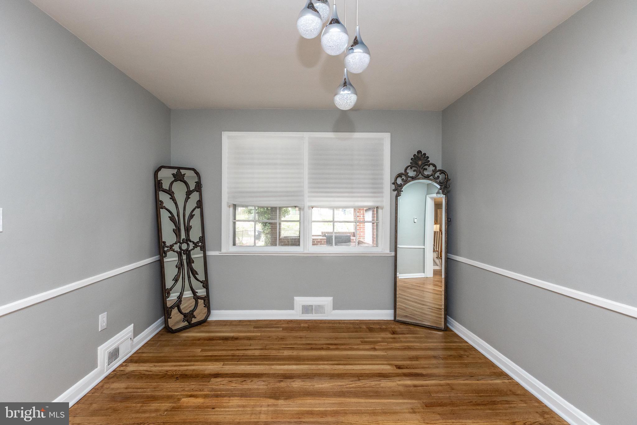 1626 Gleneagle Road Baltimore, MD 21239 - Photo 9 of 33