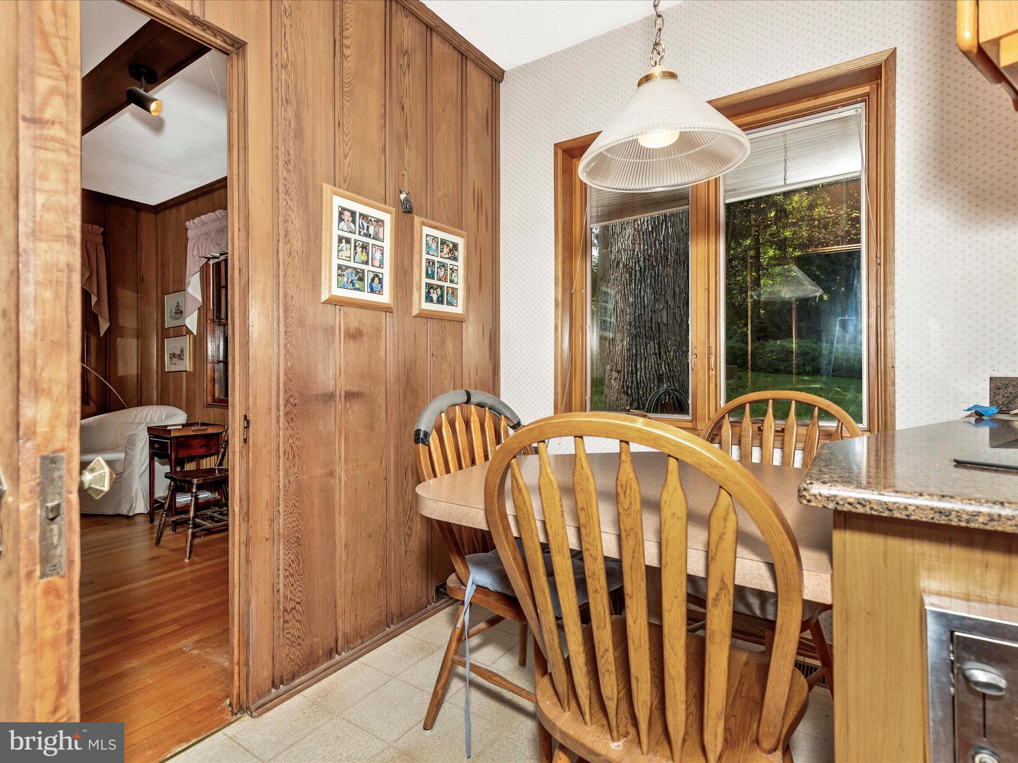 5100 Brook Green Road Baltimore, MD 21229 - Photo 18 of 54 Dining Area