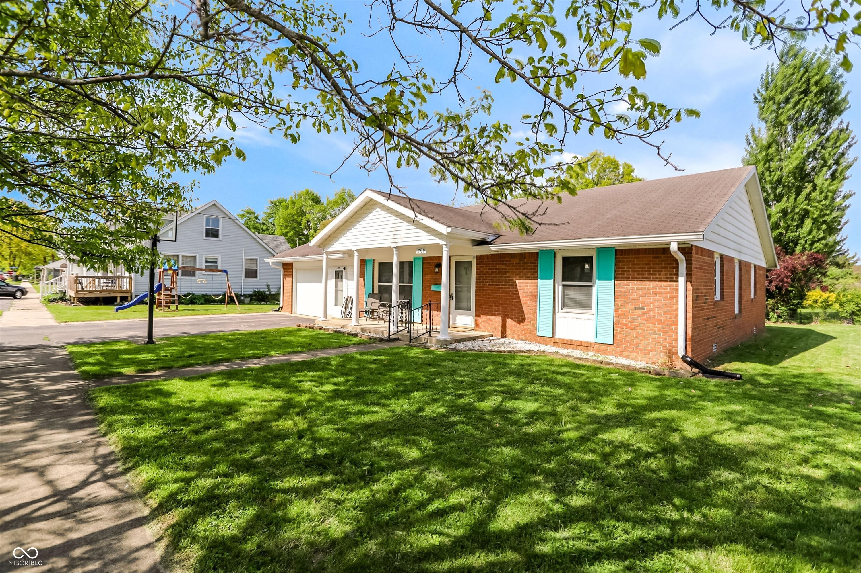 200 South Vine Street Thorntown, IN 46071 - Photo 3 of 36