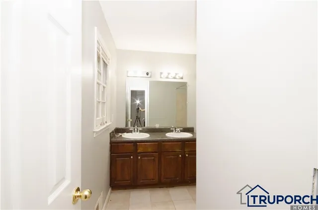 $349,995 | 355 Shannon Way, Lawrenceville, GA 30044