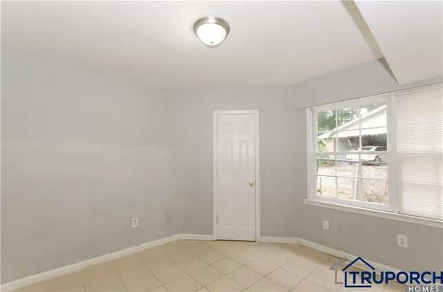 $349,995 | 355 Shannon Way, Lawrenceville, GA 30044