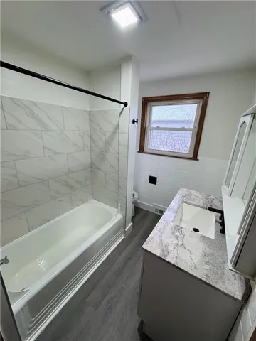 $1,350 | 547 Henry Street, Belle Vernon, PA 15012