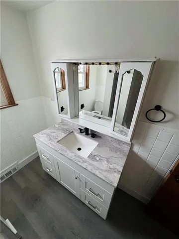 $1,350 | 547 Henry Street, Belle Vernon, PA 15012