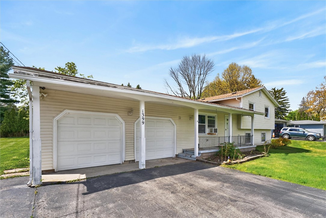 1399 Creek Street Rochester, NY 14625 - Photo 4 of 50