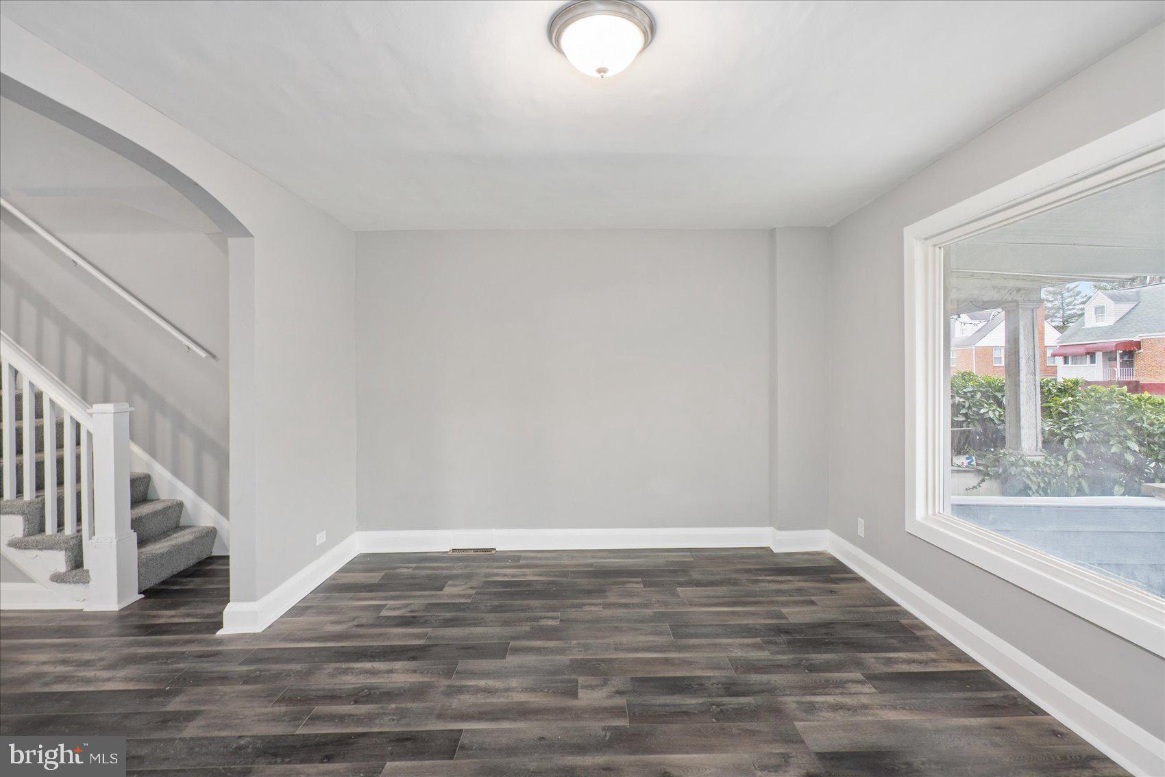 3313 Fairview Road Baltimore, MD 21207 - Photo 3 of 35