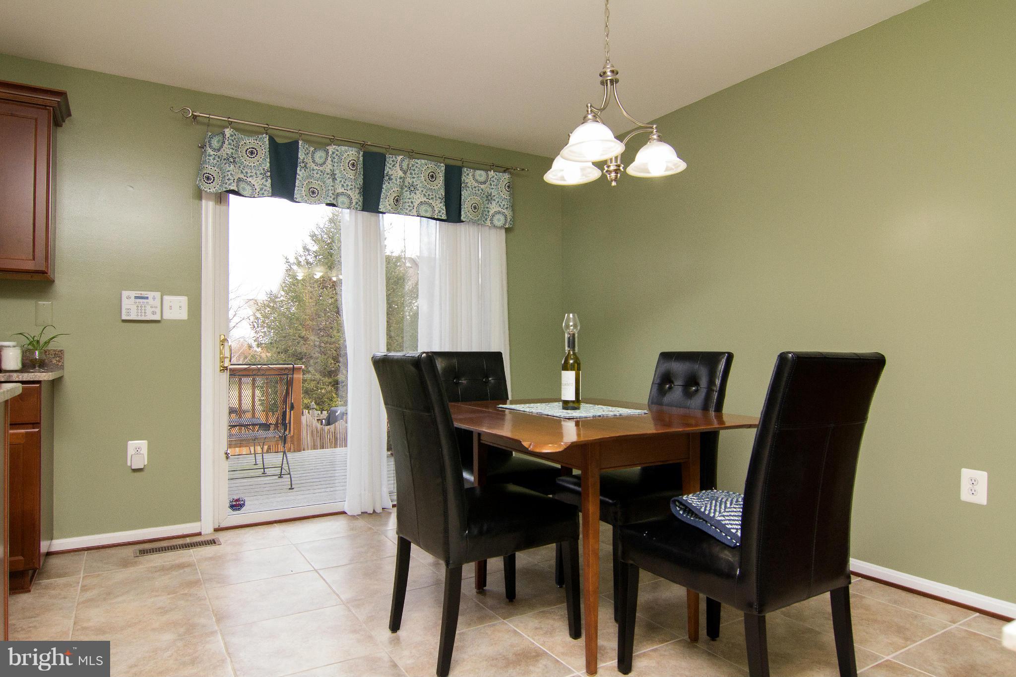 146 Carolstowne Road Reisterstown, MD 21136 - Photo 10 of 30 Dining Room