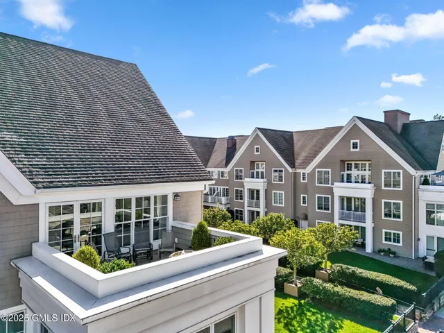 $1,450,000 | 77 Havemeyer Lane, Unit 420, Stamford, CT 06902