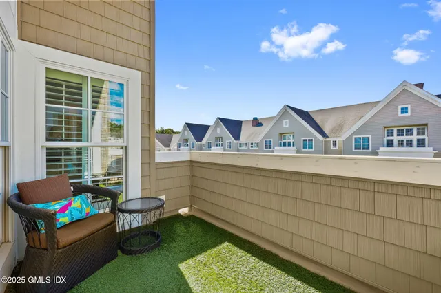 $1,450,000 | 77 Havemeyer Lane, Unit 420, Stamford, CT 06902