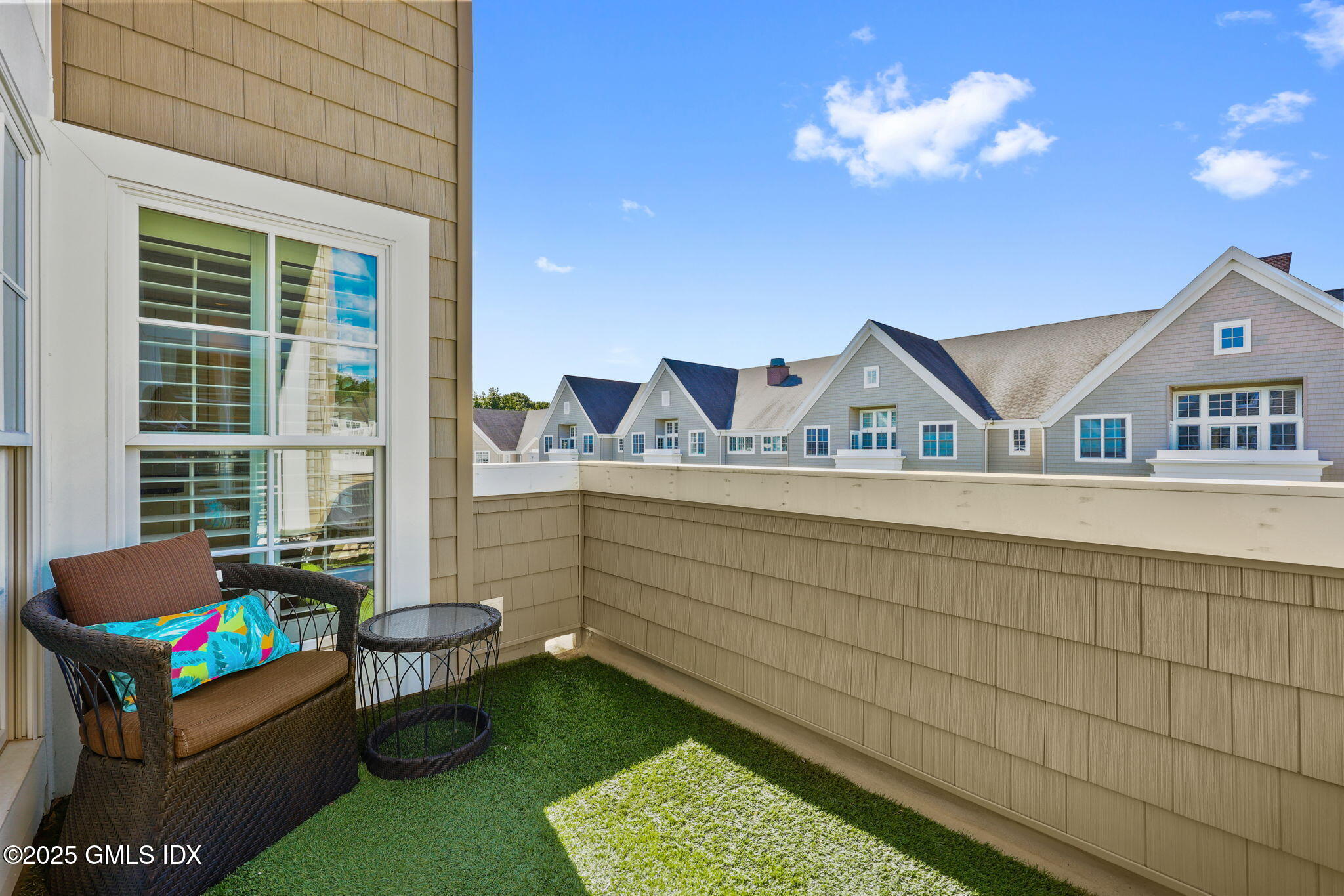 77 Havemeyer Lane, Unit 420 Stamford, CT 06902 - Photo 13 of 32 Diningroom Balcony 1