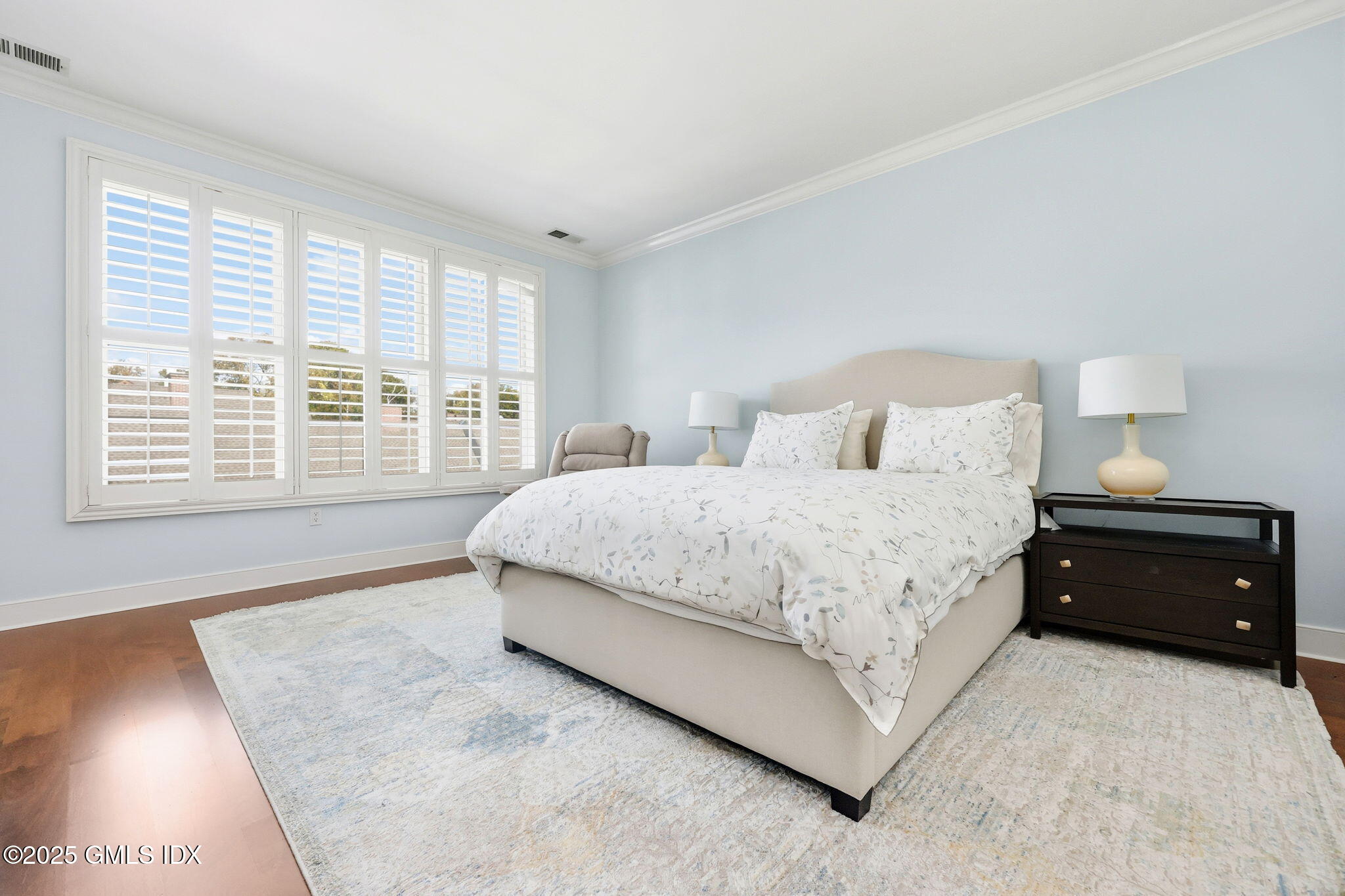 77 Havemeyer Lane, Unit 420 Stamford, CT 06902 - Photo 15 of 32 Primary facing windows