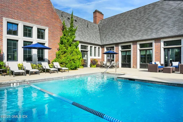 $1,450,000 | 77 Havemeyer Lane, Unit 420, Stamford, CT 06902