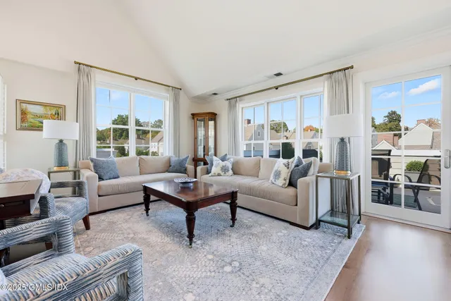 $1,450,000 | 77 Havemeyer Lane, Unit 420, Stamford, CT 06902