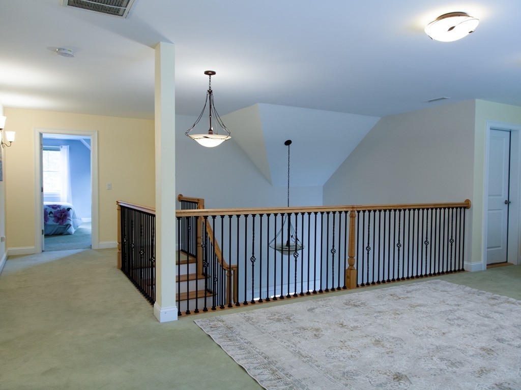 31 Summit Road, Unit 18 Belmont, MA 02478 - Photo 14 of 30 Gallery Image 14