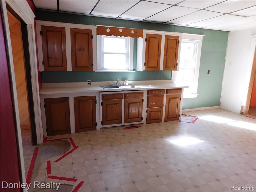 5140 Todd Road Croswell, MI 48422 - Photo 6 of 17 DSCN2194.JPG