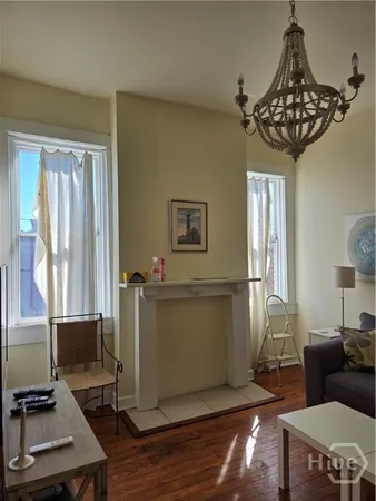$1,900 | 125 East Broad Street, Unit 2C, Savannah, GA 31401