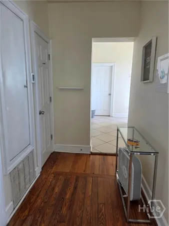 $1,900 | 125 East Broad Street, Unit 2C, Savannah, GA 31401