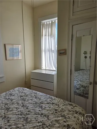 $1,900 | 125 East Broad Street, Unit 2C, Savannah, GA 31401
