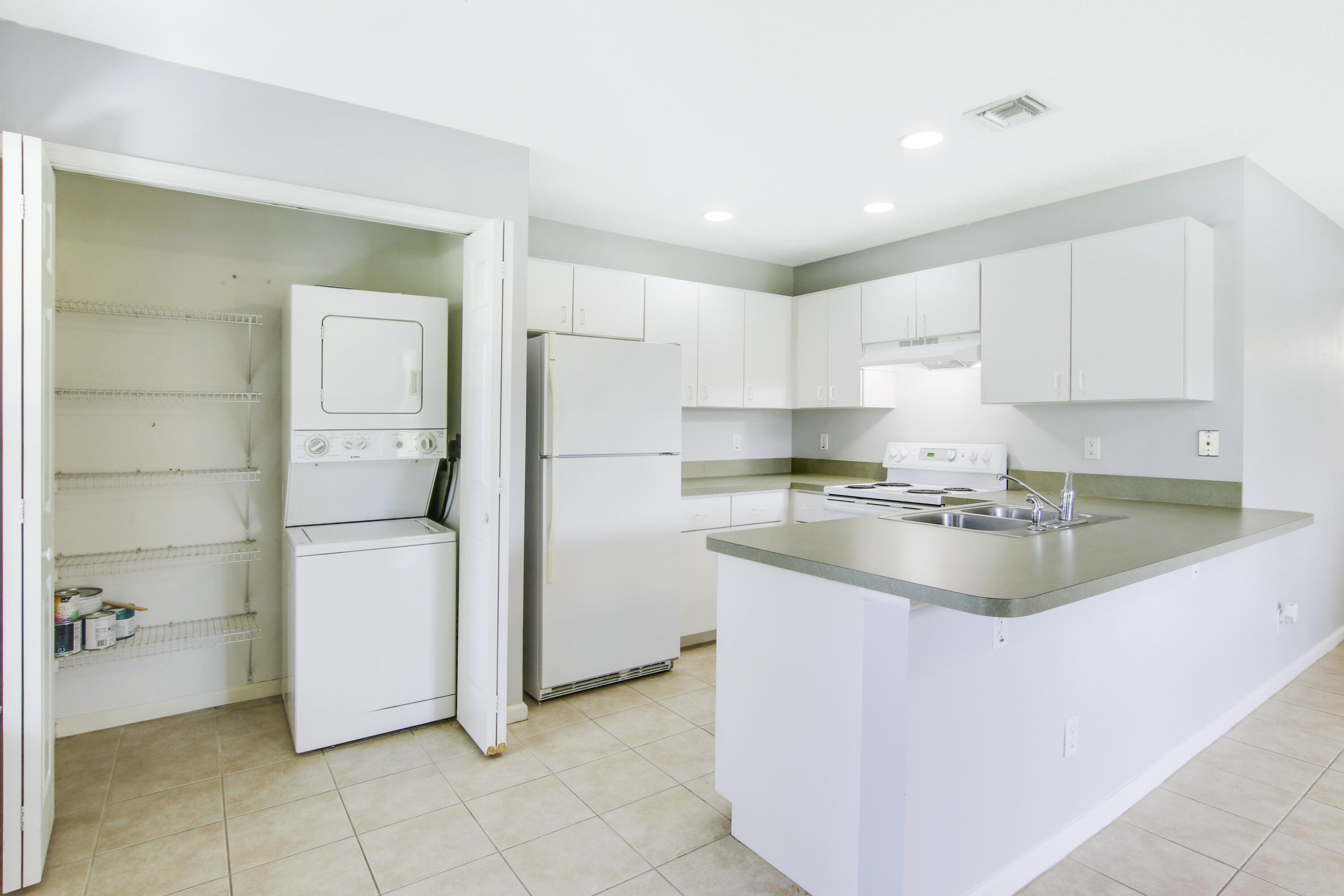 14345 86th Road North Loxahatchee, FL 33470 - Photo 51 of 59 House1-31