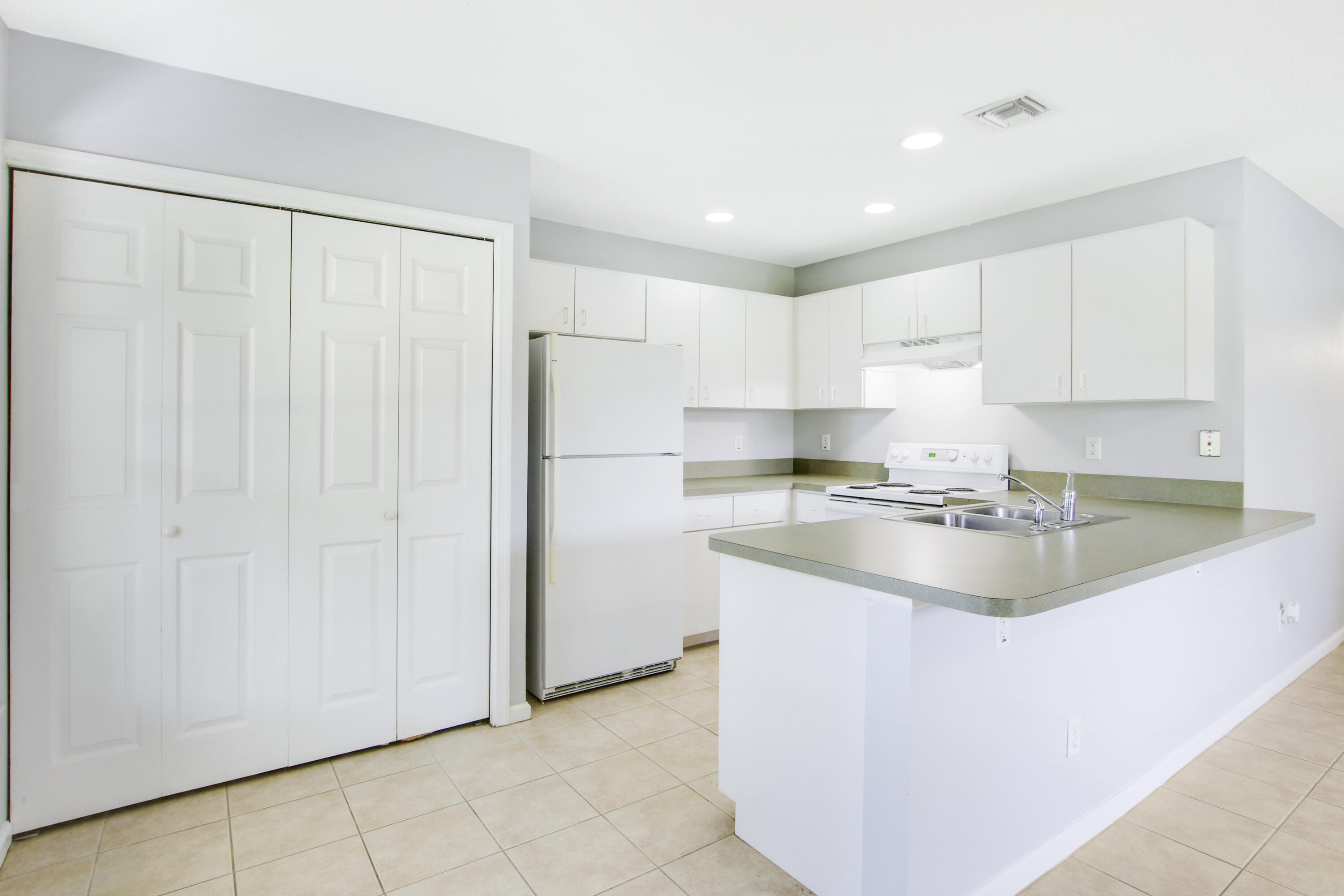 14345 86th Road North Loxahatchee, FL 33470 - Photo 52 of 59 House1-32