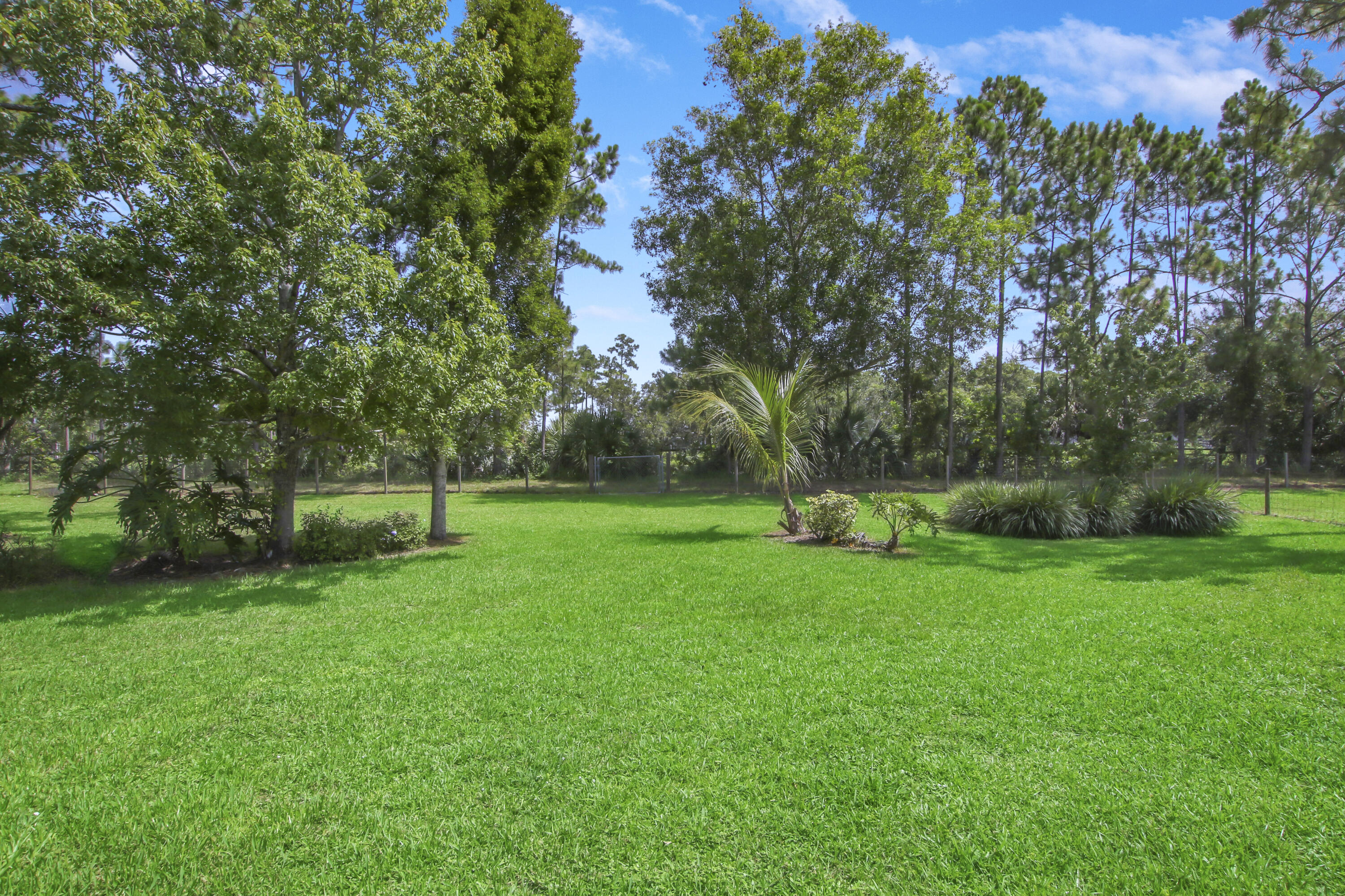 14345 86th Road North Loxahatchee, FL 33470 - Photo 56 of 59 House1-38
