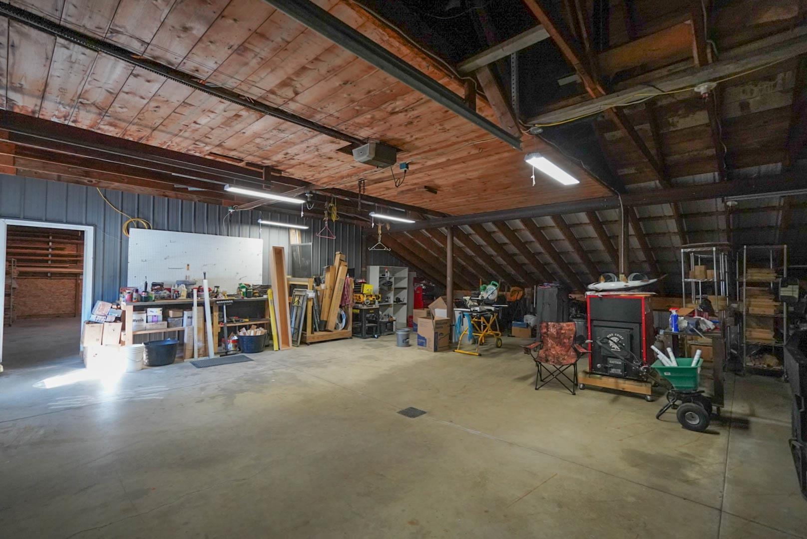 4131 East Alpine Road Cedar, MI 49621 - Photo 37 of 41 1927770-eab47cf6-7593-4958-8508-1e1c6f83bd9a.JPG