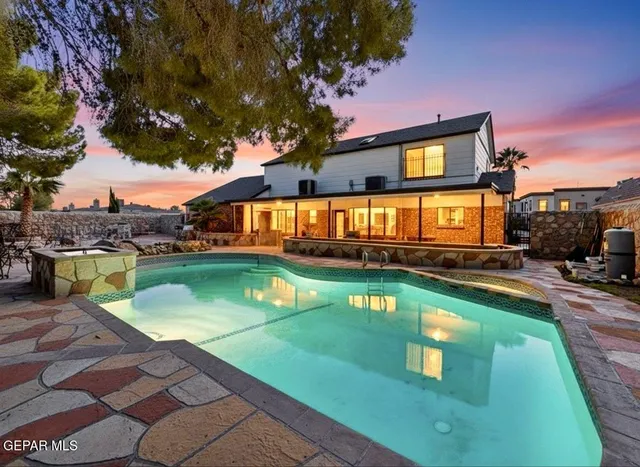 $575,000 | 2153 Trawood Drive, El Paso, TX 79935