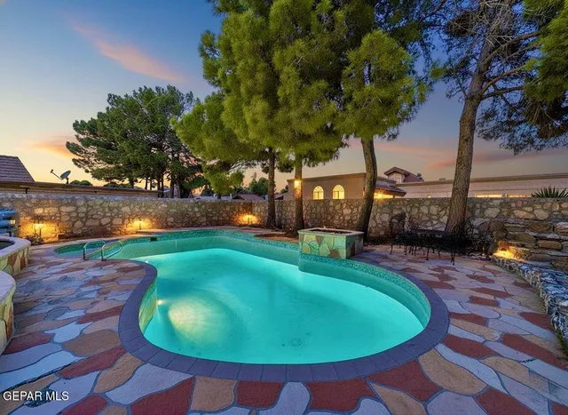 $575,000 | 2153 Trawood Drive, El Paso, TX 79935