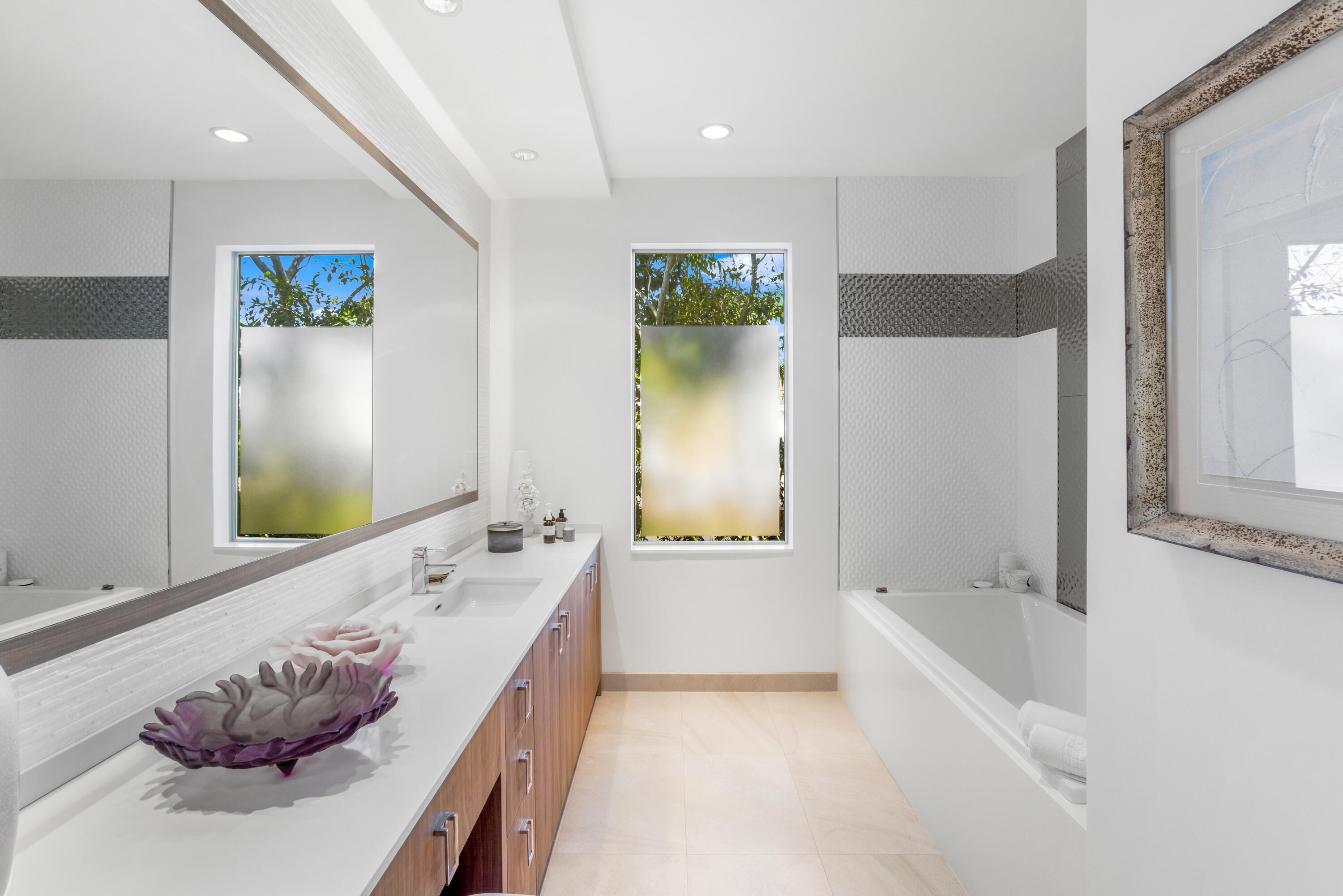 1005 Bucida Road Delray Beach, FL 33483 - Photo 9 of 21 mls_GUEST_BATH