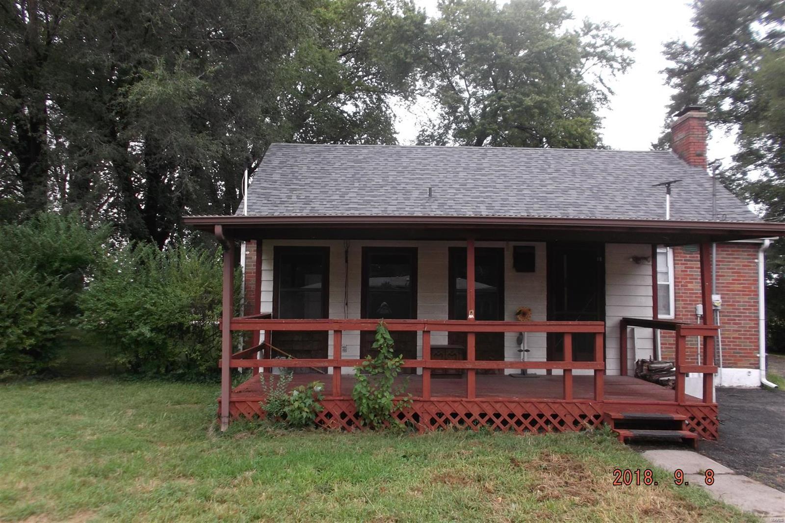 4748 Nameoki Road Granite City, IL 62040 - Photo 4 of 15 Gallery Image 4