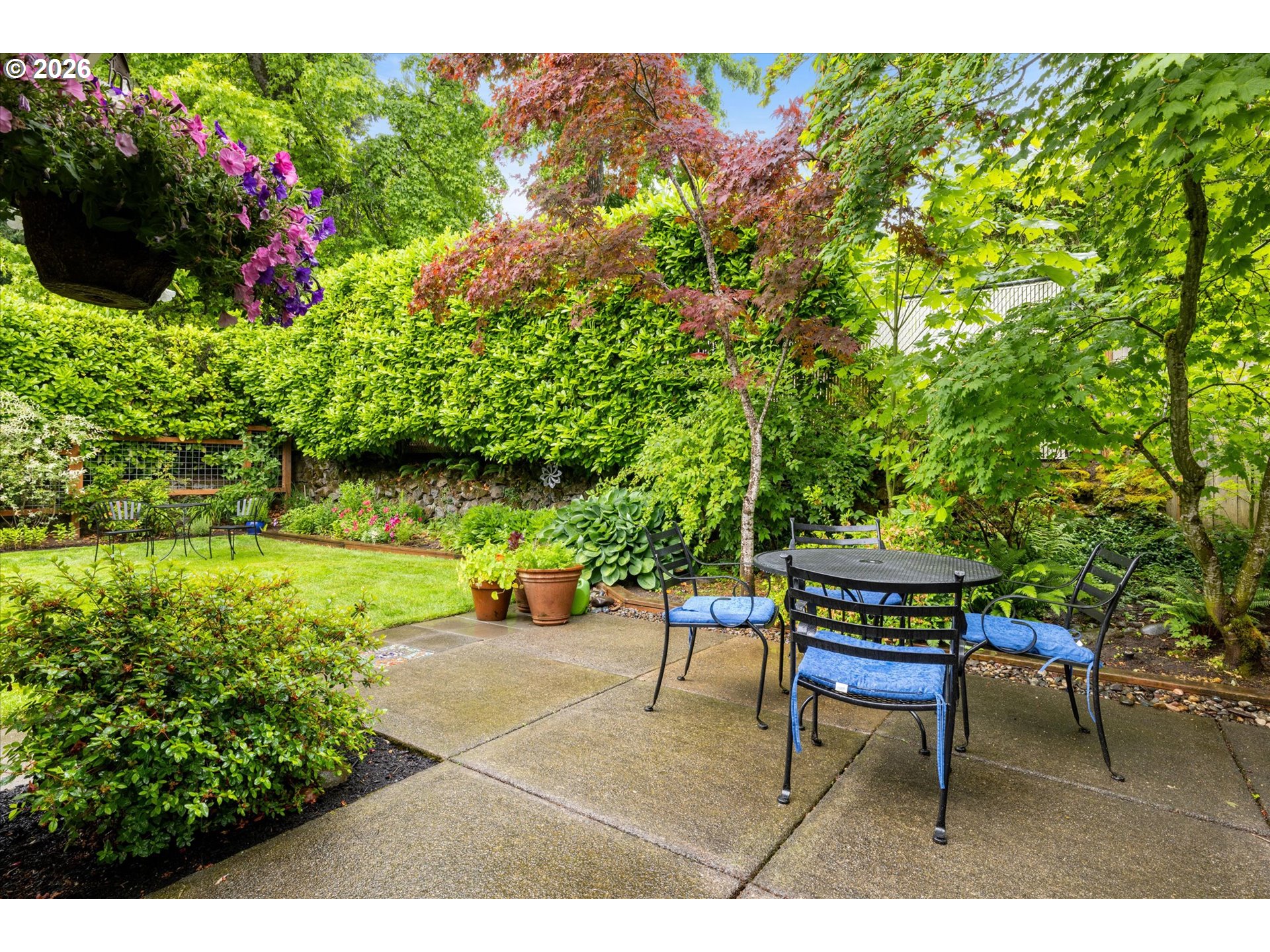 8108 Southwest 9th Avenue Portland, OR 97219 - Photo 35 of 40 Garden