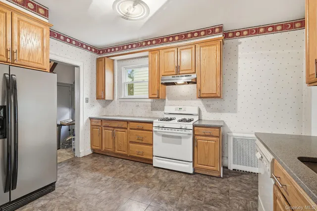 $649,900 | 33 Mountain Road, Irvington, NY 10533