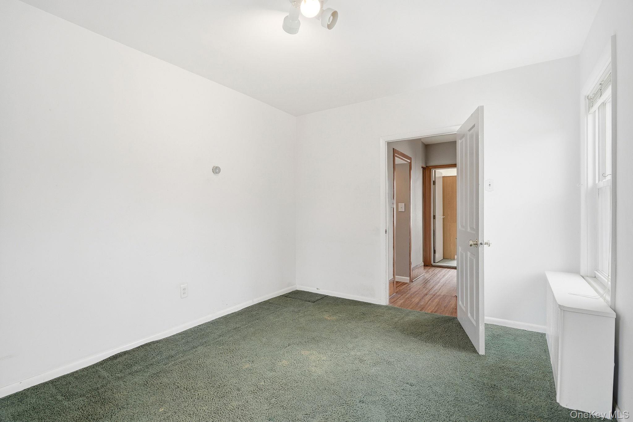 33 Mountain Road Irvington, NY 10533 - Photo 21 of 38