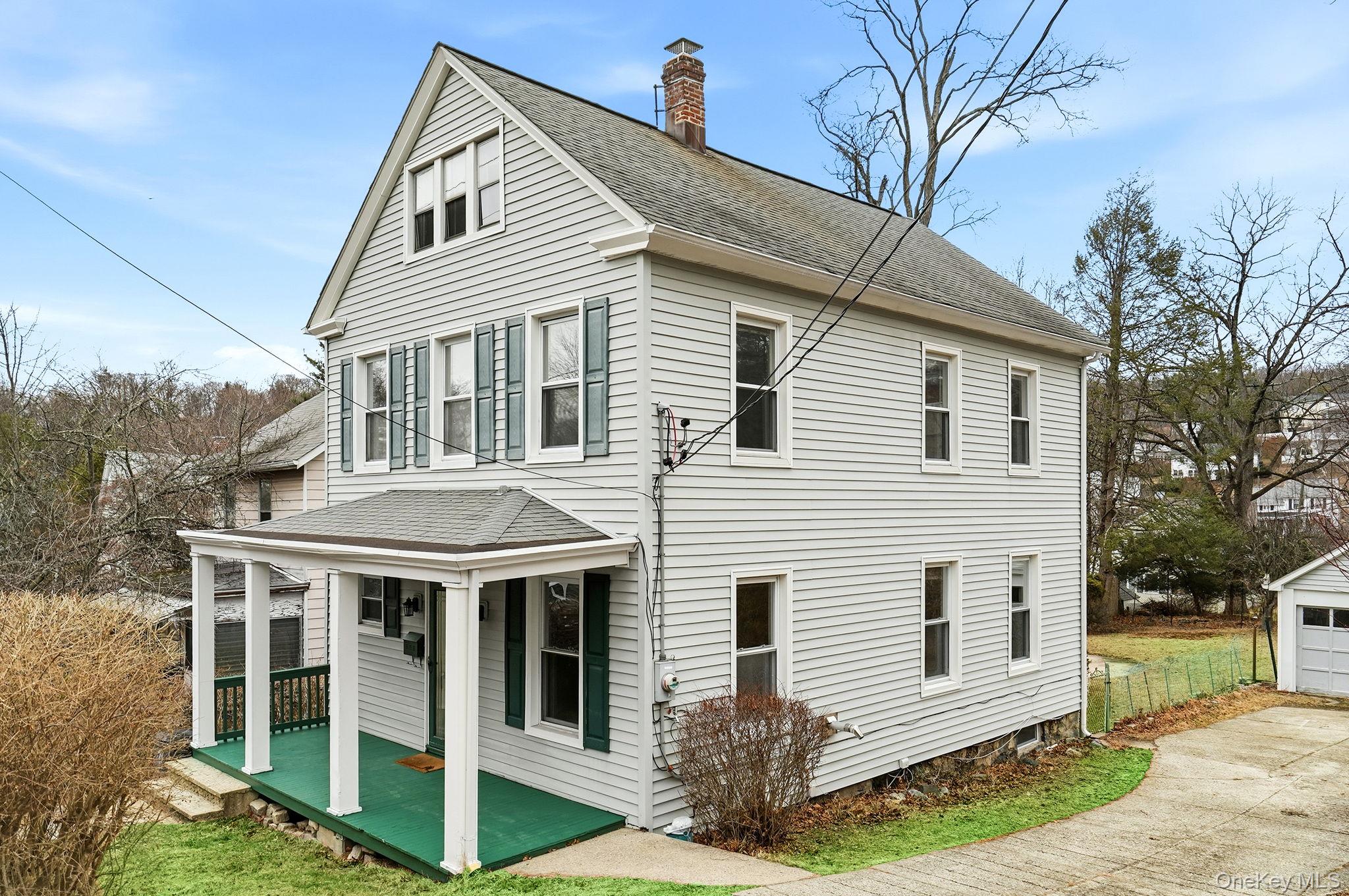 33 Mountain Road Irvington, NY 10533 - Photo 3 of 38