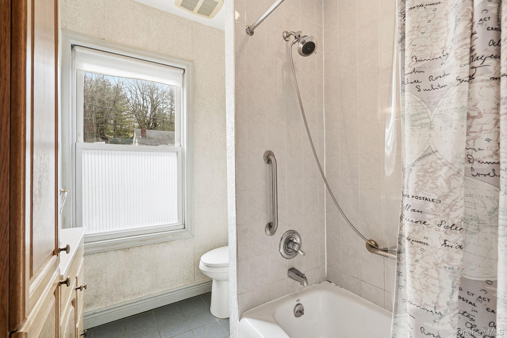 33 Mountain Road Irvington, NY 10533 - Photo 32 of 38